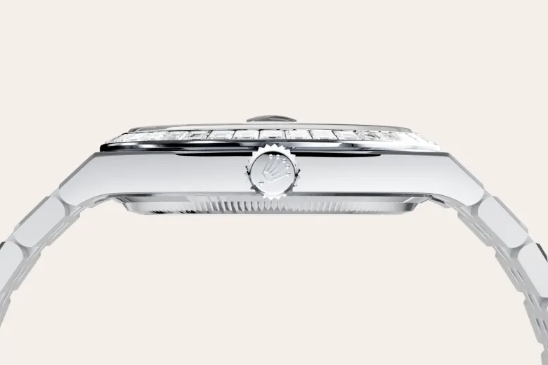 rolex M127386TBR-0001   - Lunetta con diamanti